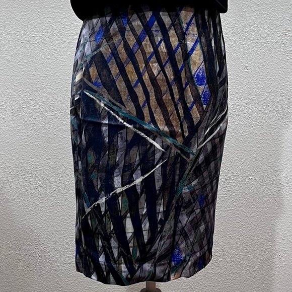 HUGO BOSS Wool Pencil Skirt the Woods Warm Soft with Slit Size 6 - Picture 1 of 12